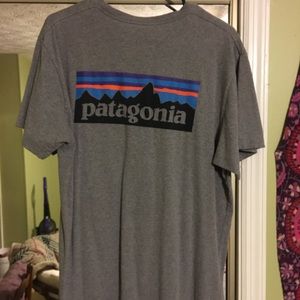 Patagonia pocket t-shirt